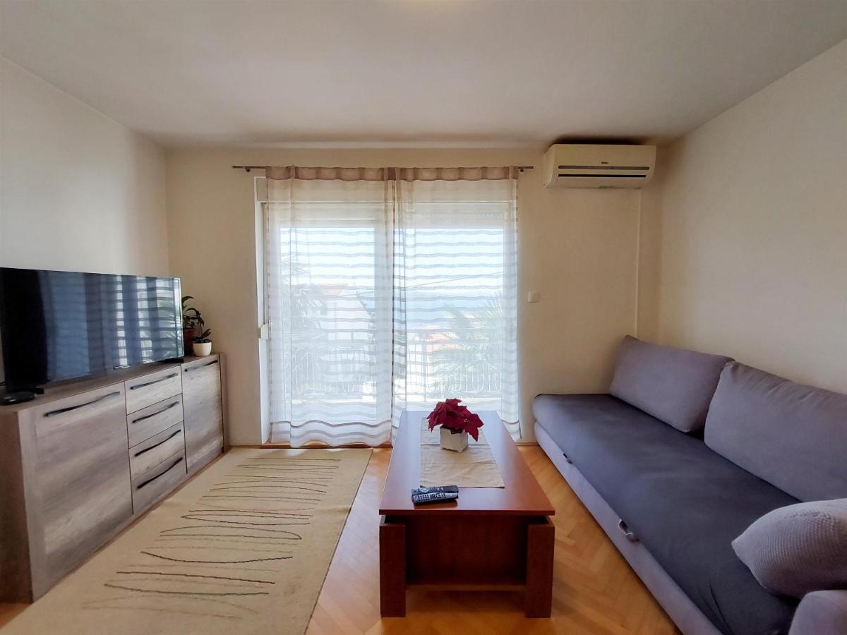 Apartment Tamarut ซริกเวนิซา ภายนอก รูปภาพ